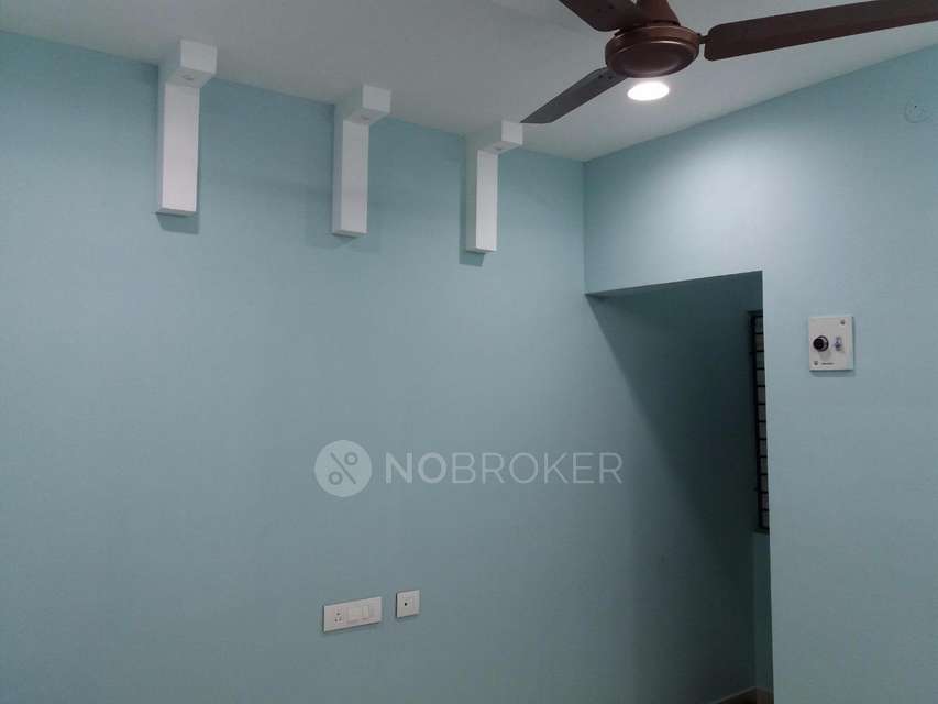 2 BHK Flat In Sankar Yatra For Sale  In Porur