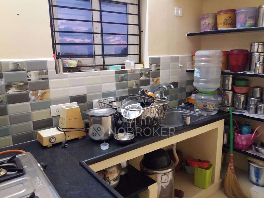 2 BHK Flat In Sankar Yatra For Sale  In Porur