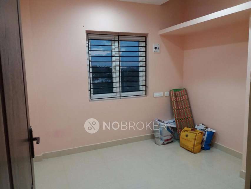 2 BHK Flat In Sankar Yatra For Sale  In Porur