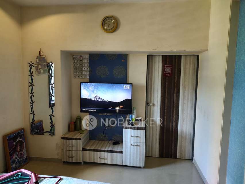 1 RK Flat In Shri Ishwati Prasad Kalachowki For Sale  In Kalachowki