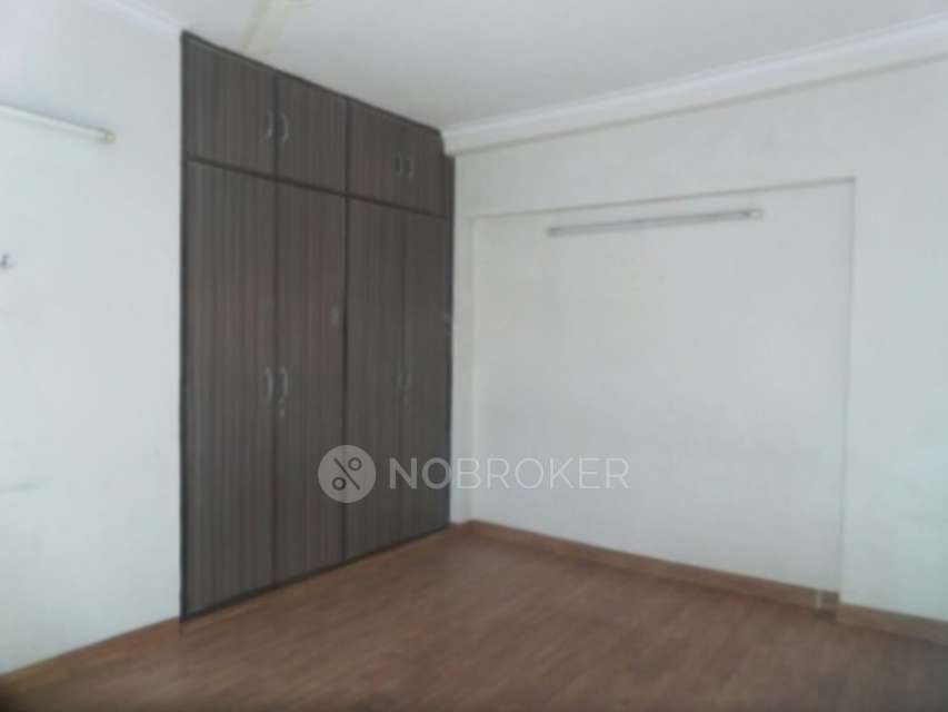 3 BHK Flat In Golf View Apartments, Sector 19, Sector 19 For Sale  In Sector 19