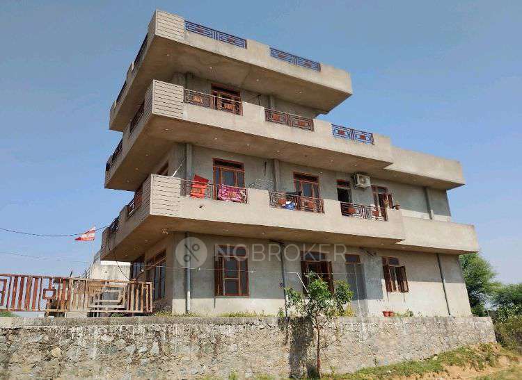 3 BHK Flat For Sale  In Sector 15