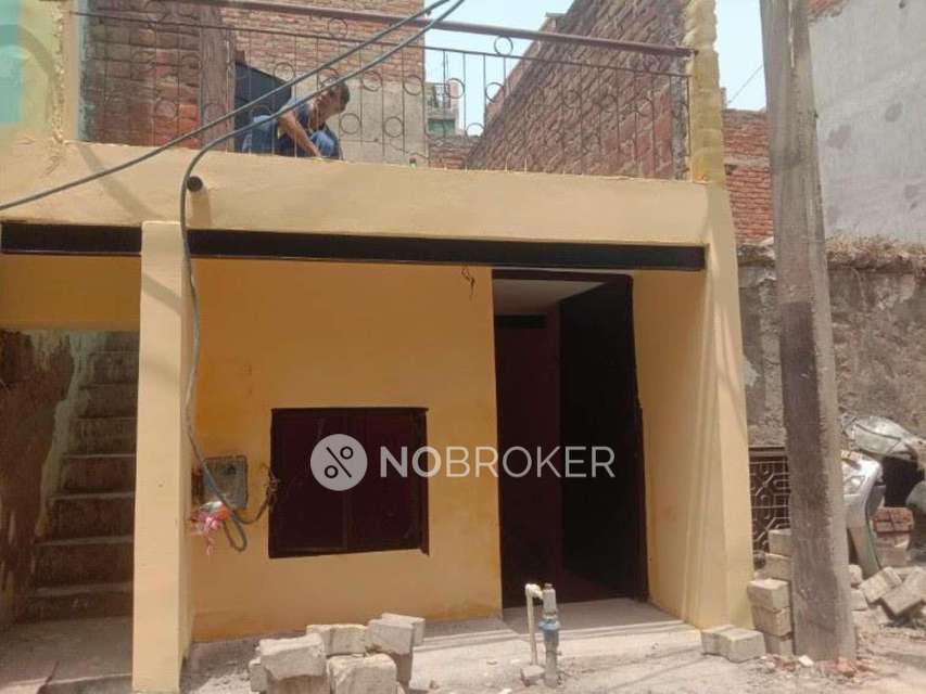 1 BHK House For Sale  In Rohini Sec.39
