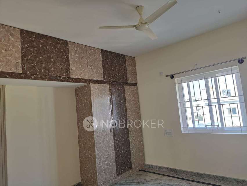 2 BHK Flat for Rent  In Koramangala