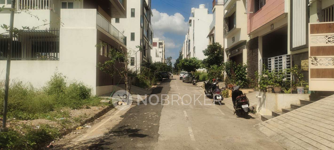 Plot For Sale  In Bluejay Atmosphere In Karihobanahalli