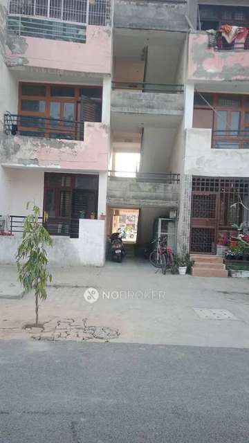 4 BHK Flat In  Lotus Apartment For Sale  In  Nawada,