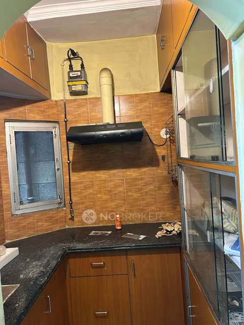 1 BHK Flat In Mangal Apartment, Vasundhara Enclave for Rent  In Vasundhara Enclave