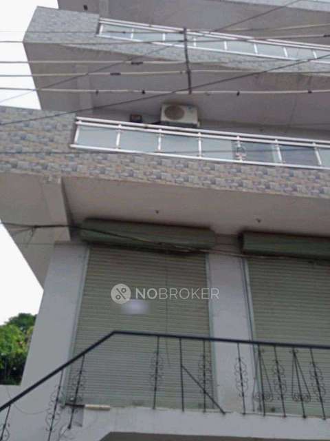 2 BHK Flat In Builder Floor for Rent  In Sector 11