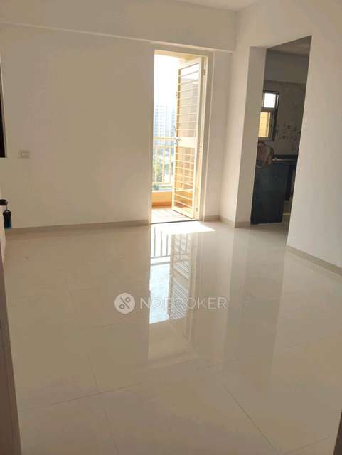 Single Room for Female In 2 BHK  In Riveredge Apartmen In Moshi