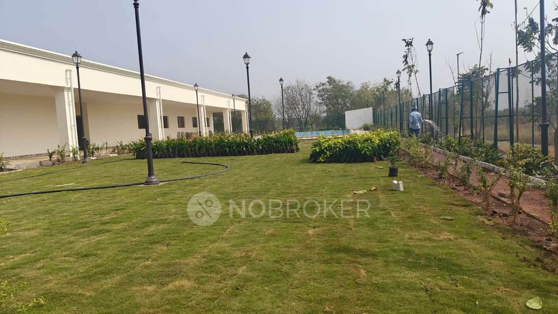 Plot For Sale  In Hiranandini  And Loft Line In Shankarpally Road