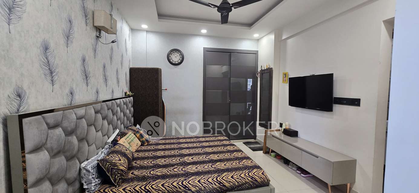 4 BHK Flat In Dlf Capitals Phase 3, Shivaji Park For Sale  In Shivaji Park