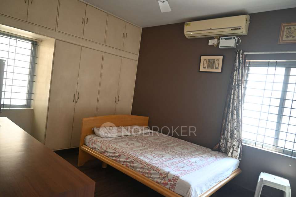 4+ BHK House For Sale  In Banashankari
