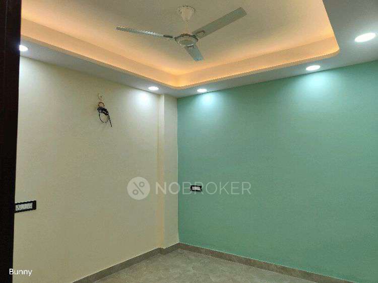 2 BHK House for Rent  In 1930, Gali No.10, Chuna Mandi, Paharganj, New Delhi, Delhi 110055, India