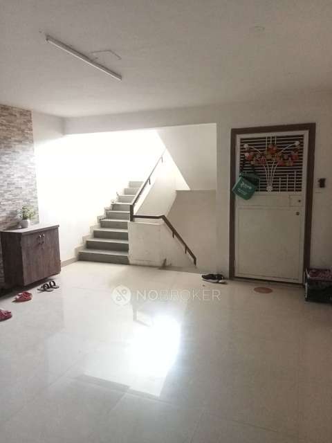 2 BHK Flat In Atlantica East for Rent  In Mundhwa