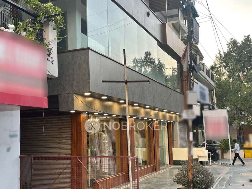 2 BHK Flat In Apartment for Rent  In Rohini 