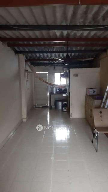 1 RK House for Rent  In  Borivali East