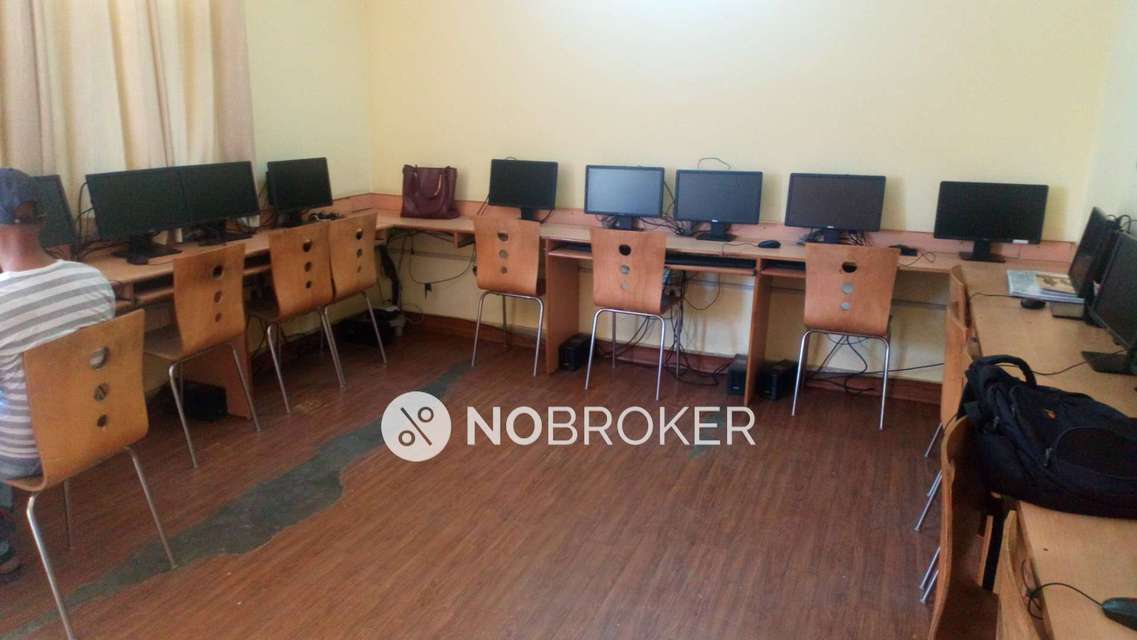 Office Space in Dwarka, Delhi for sale 