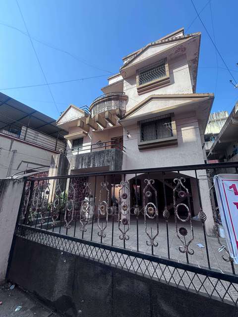 Commercial Property in Pimple Saudagar, Pune for Rent 