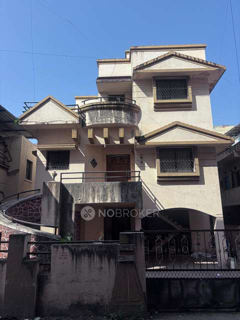 Commercial Property in Pimple Saudagar, Pune for Rent 