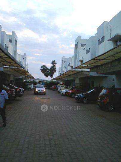2 BHK Flat In Sreenivas Apartment for Rent  In Alwarpet