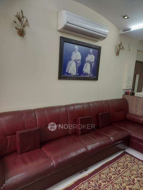 2 BHK Flat In Mustafa Manzil, Kamathipura For Sale  In Kamathipura