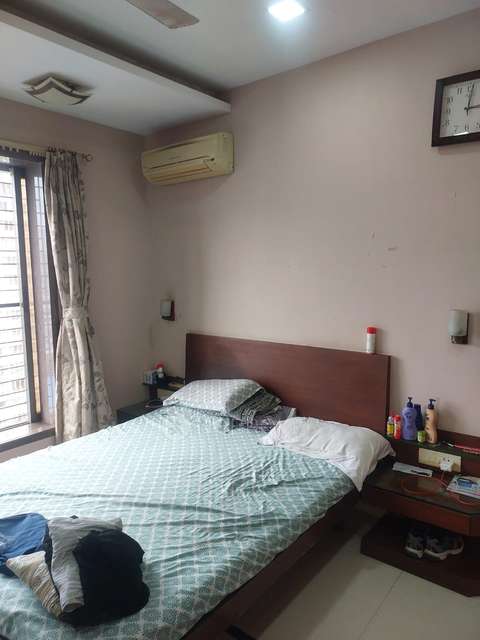 2 BHK Flat In Mustafa Manzil, Kamathipura For Sale  In Kamathipura