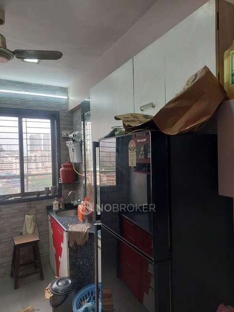 2 BHK Flat In Mustafa Manzil, Kamathipura For Sale  In Kamathipura