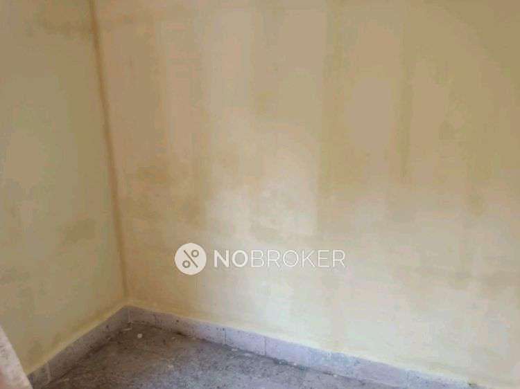 1 BHK Flat In Triveninagar For Sale  In Bhekrai Nagar 