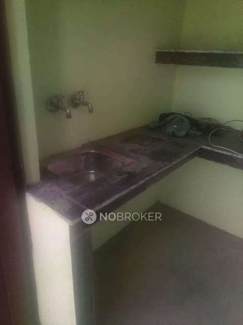 4+ BHK Flat For Sale In Jahangirpuri
