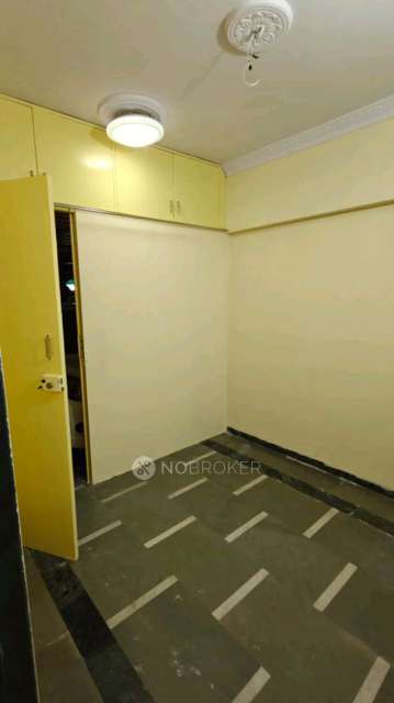 1 BHK House for Rent  In  Sector 11,