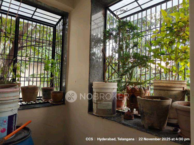 3 BHK Flat In Sai Mansion Apartment Musheerabad For Sale  In 1-7-154a, Zamistanpur 3rd St, Musheerabad, Zamistanpur, Hyderabad, Telangana 500020, India