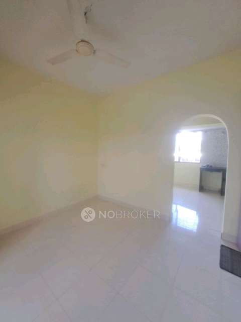 1 RK Flat In Na for Rent  In Suvarn Park