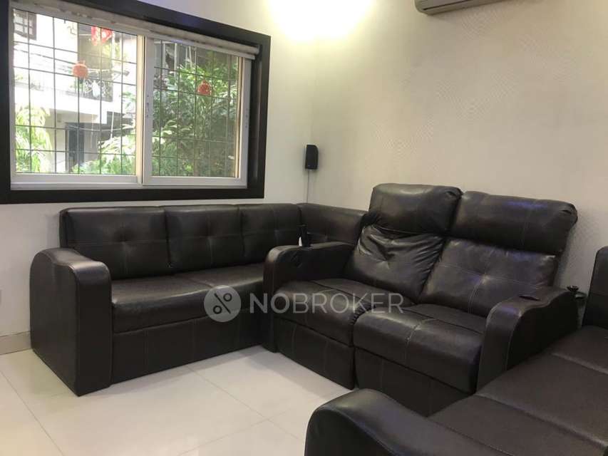 4 BHK Flat In Dda Gautam Apartments For Sale  In Gautam Nagar