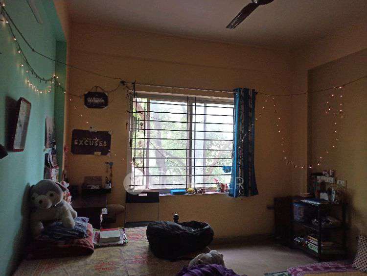 Single Room for Female In 3 BHK  In Csr Whitesquare In Kadugodi