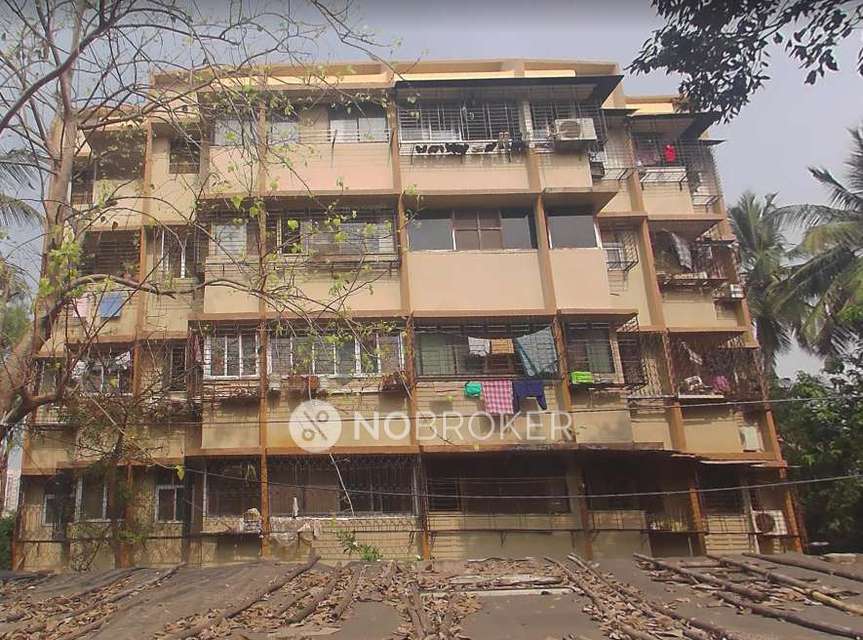 1 BHK Flat In Lakshminagar Cooperative Housing Society for Rent  In Borivali East