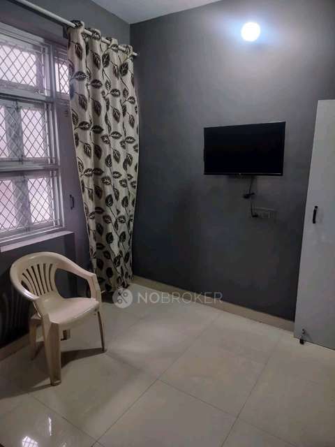 1 RK House for Rent  In Mayur Vihar