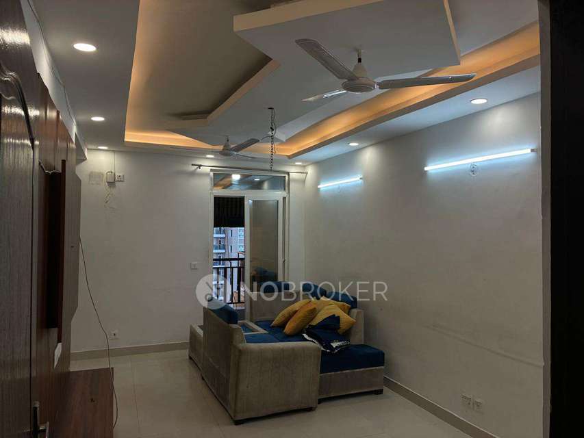2 BHK Flat In Aims Green Aveue for Rent  In Aims Green Avenue