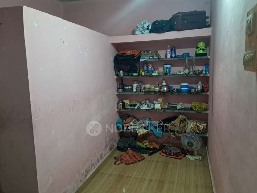 Shared Room for Male In 1 RK  In Yashwant Nagar