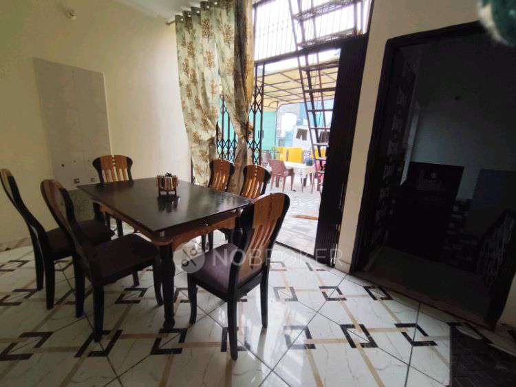 PG for Anyone in Bajaj Enclave, Sector 15 Dwarka, Dwarka