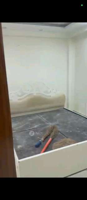 3 BHK Flat In   5th Floor With Terace Johri Farm Gali No.4 For Sale  In 147 Lane No 4, 1st Lane Johri Farm, Beside Masjid Nabi, Noor Nagar Extension, Noor Nagar, Okhla, New Delhi, Delhi 110025, India