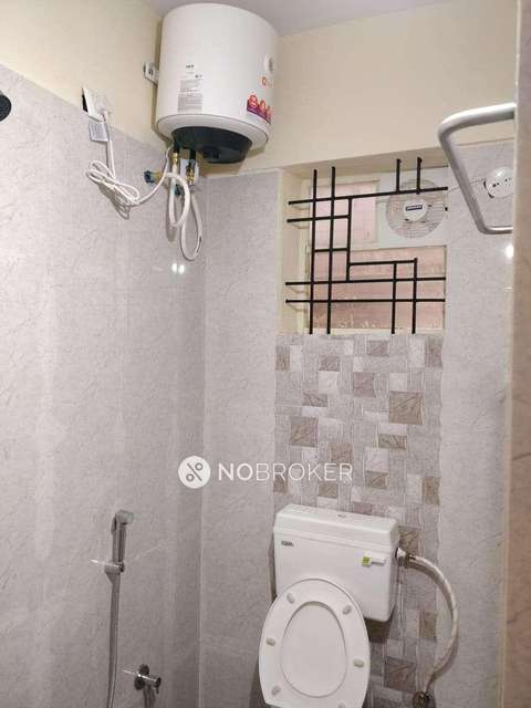 2 BHK Flat In Dhiraan Newyork Meadows For Sale  In Chandapura - Anekal Road