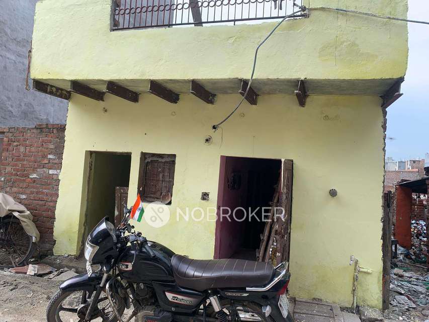 1 RK Flat In Standalone Building  for Rent  In Rana Park