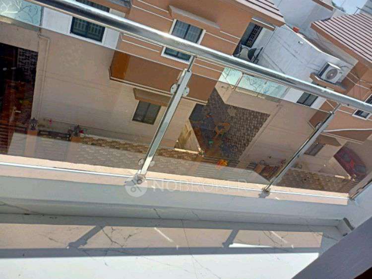 2 BHK Flat In Aashirvaadh Castle Rock for Lease  In Manimangalam, Tamil Nadu, India