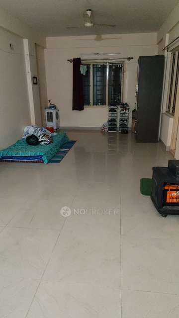 Single Room for Male In 2 BHK  In Marathahalli