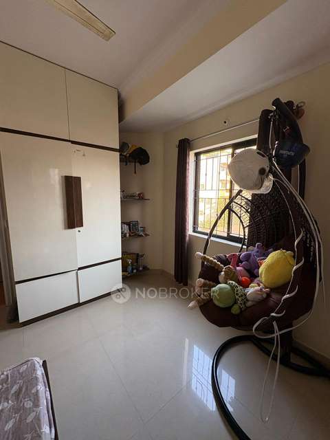 Single Room for Male In 4 BHK  In Loyalty Mansion, Cooke Town In Cooke Town