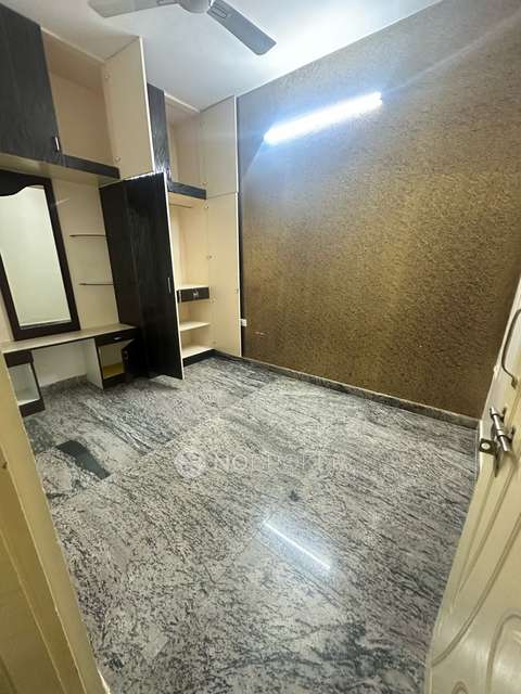 1 BHK Flat In Home for Rent  In Hebbal