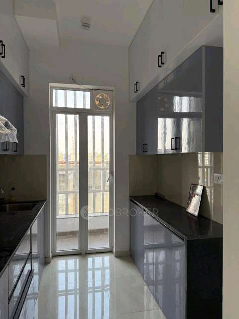 2 BHK Flat In The Center Park for Rent  In Chinchwad