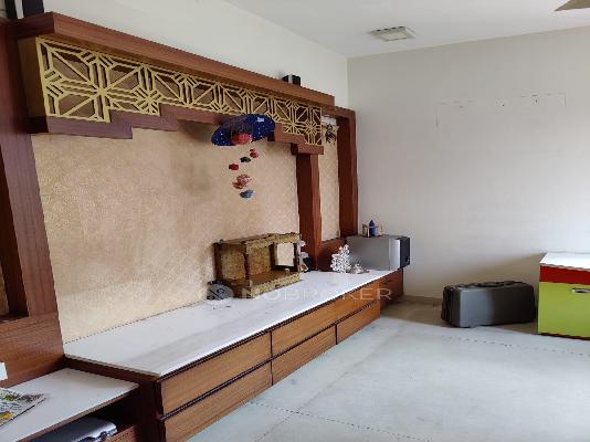 3 BHK Flat In Lodha Luxuria  For Sale  In Majiwada