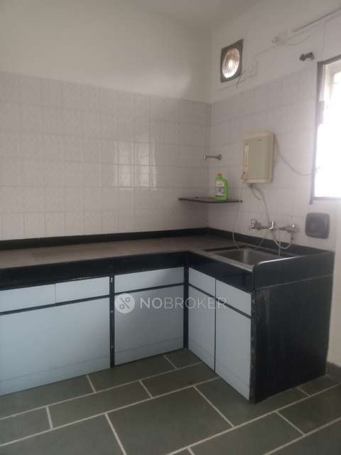 2 BHK Flat In Sunshine Apartment for Rent  In Prabhat Road