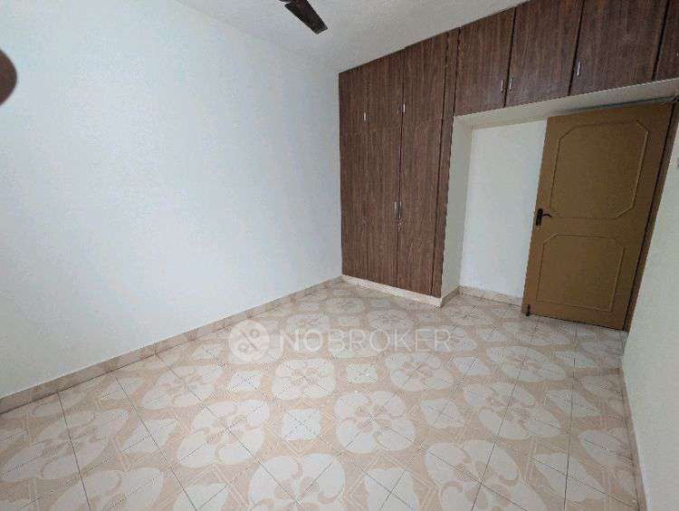 2 BHK Flat In Jaison Castle for Rent  In Madipakkam